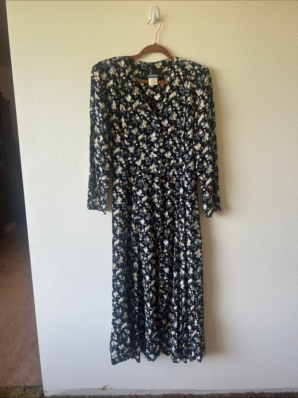 Vintage Floral Maxi Dress with buttons